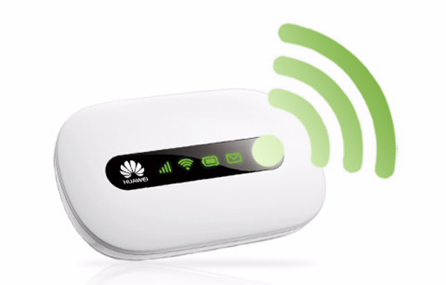 Thiết bị phát Wifi 3G Huawei E5220 có sẵn pin, tốc độ 21.6Mbps