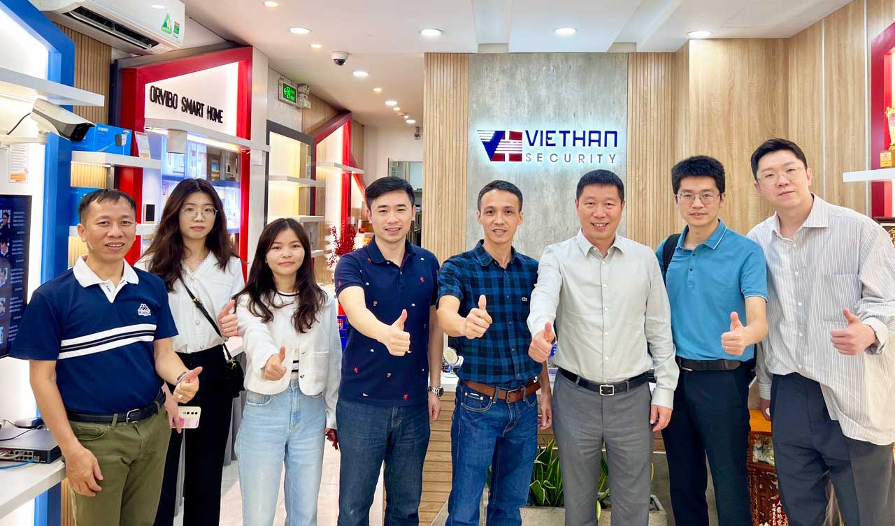 Viethansecurity vinh dự chào đón ban lãnh đạo cấp cao nhà máy sản xuất hãng Camera Imou ghé thăm và thảo luận hợp tác định hướng năm 2023