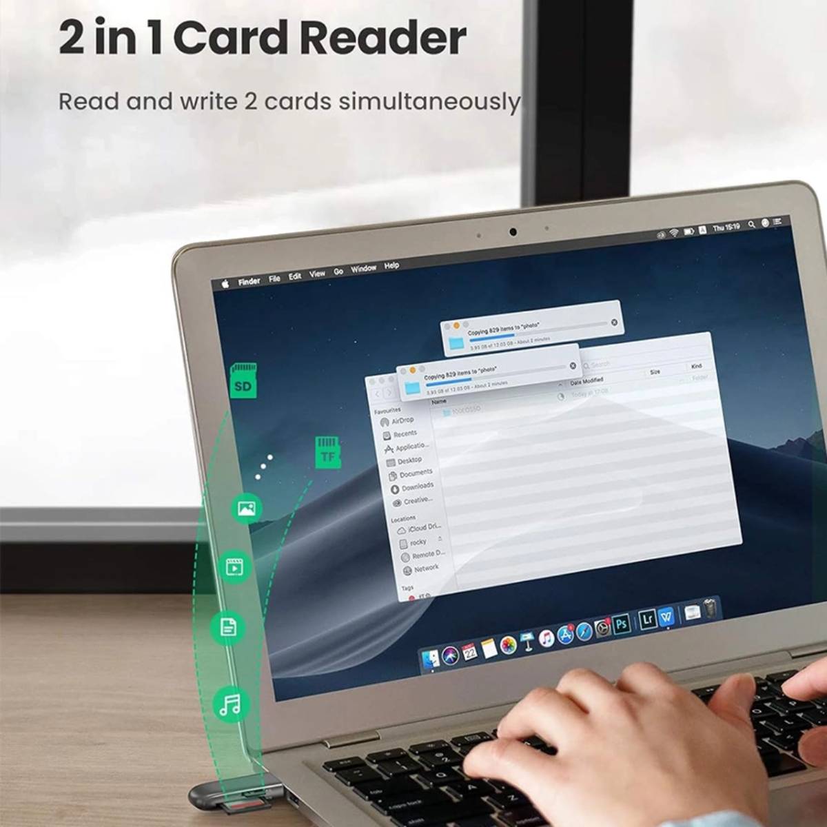 Đầu đọc thẻ USB 3.0 Ugreen 10911 CM406 hỗ trợ SD/TF, tốc độ 5Gbps, Plug and Play