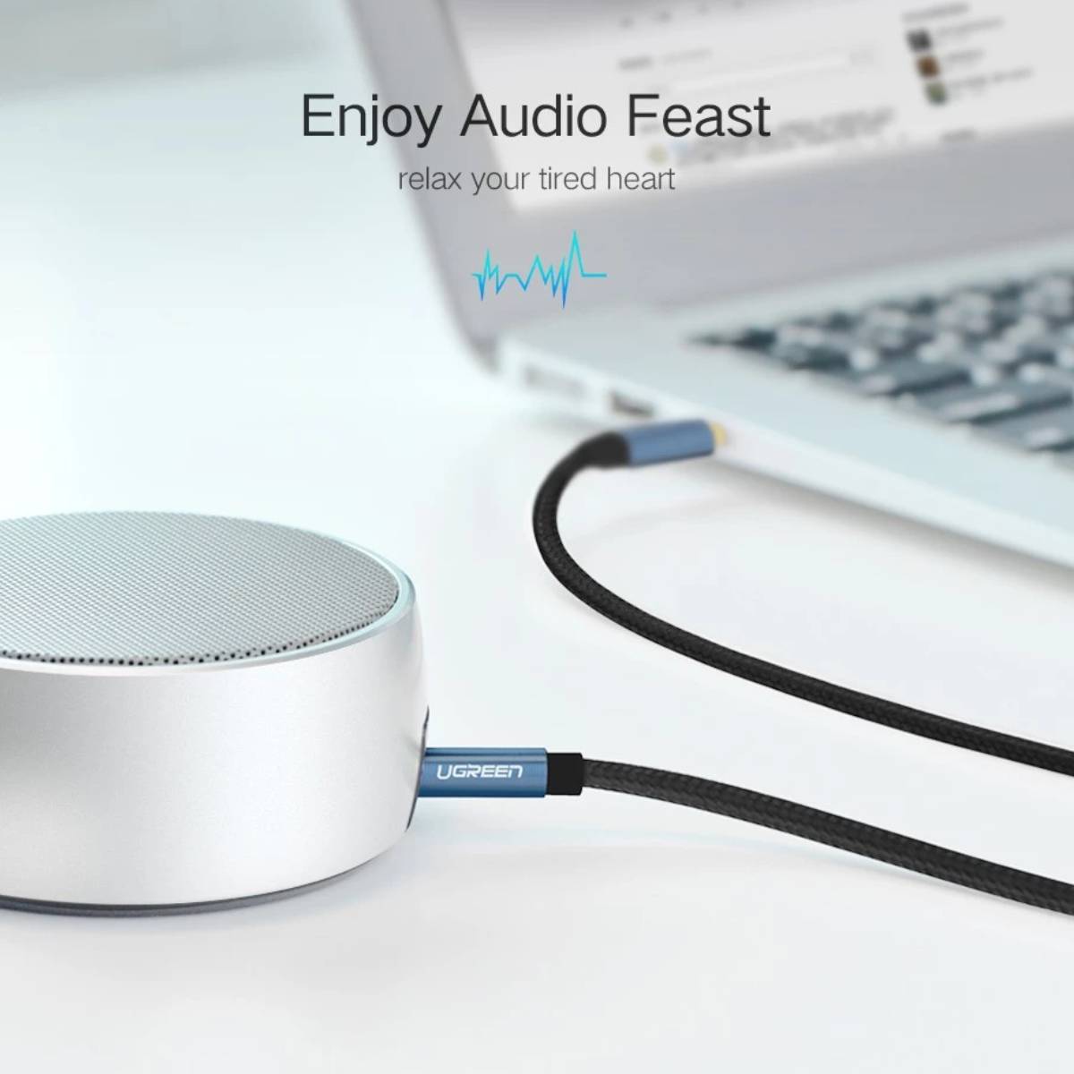 Cáp audio âm thanh AUX 3.5mm bện Nylon bẻ góc 90 độ dài 1,5M Ugreen 60180 cao cấp (Blue)