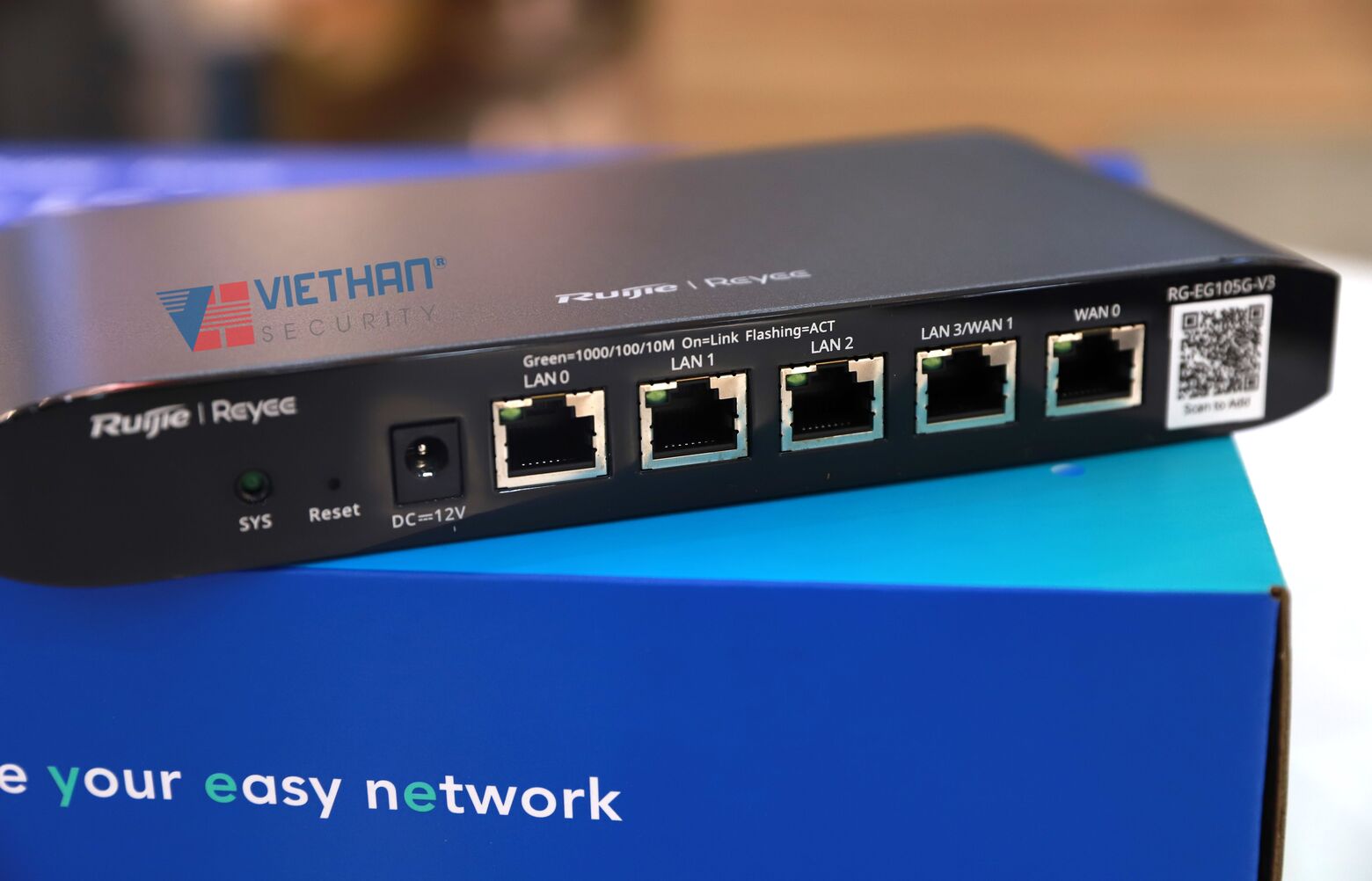  Bộ định tuyến Smart Gateway 5 Cổng Ruijie  RG-EG105G-V3 Chịu tải 100 Users, bộ nhớ Flash 32MB  
