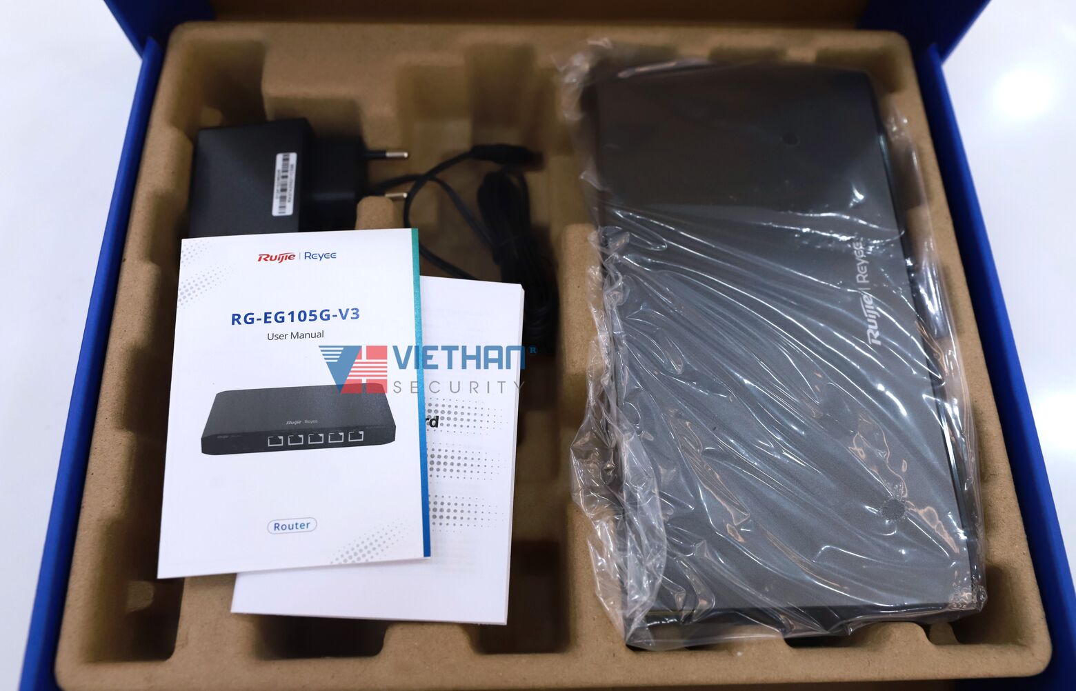  Bộ định tuyến Smart Gateway 5 Cổng Ruijie  RG-EG105G-V3 Chịu tải 100 Users, bộ nhớ Flash 32MB  
