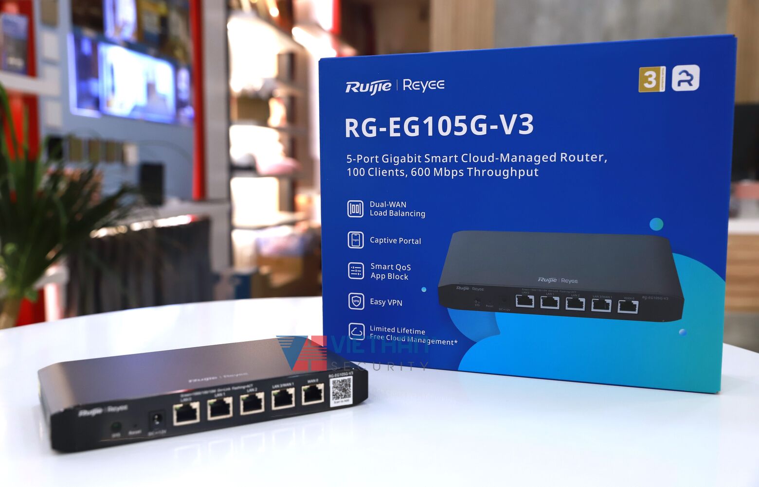  Bộ định tuyến Smart Gateway 5 Cổng Ruijie  RG-EG105G-V3 Chịu tải 100 Users, bộ nhớ Flash 32MB  