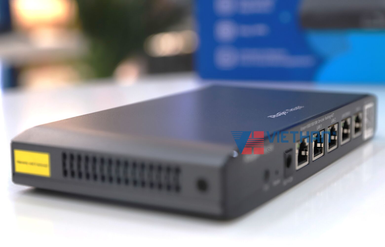  Bộ định tuyến Smart Gateway 5 Cổng Ruijie  RG-EG105G-V3 Chịu tải 100 Users, bộ nhớ Flash 32MB  