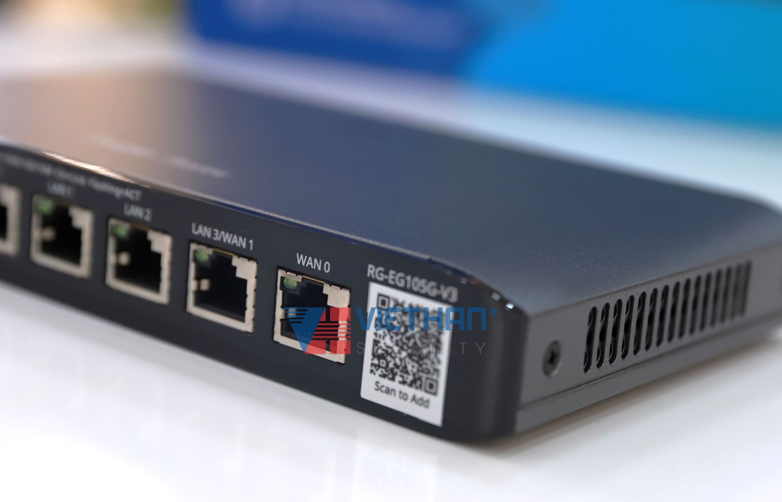  Bộ định tuyến Smart Gateway 5 Cổng Ruijie  RG-EG105G-V3 Chịu tải 100 Users, bộ nhớ Flash 32MB  