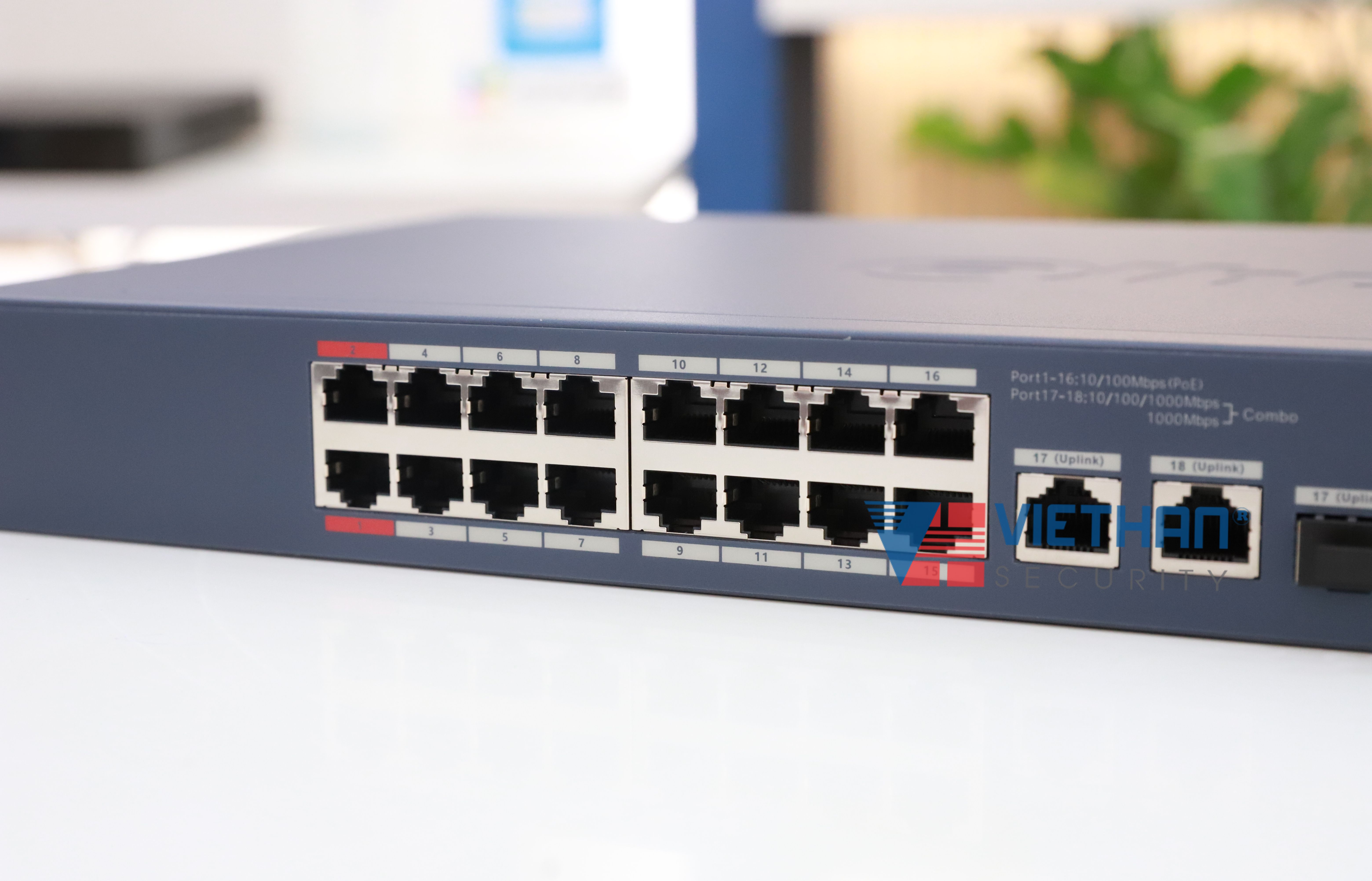 Module Switch PoE Cloud 18 port DAHUA DH-CS4218-16ET-135, 16 PoE, 2 port RJ45, 2 port SFP.
