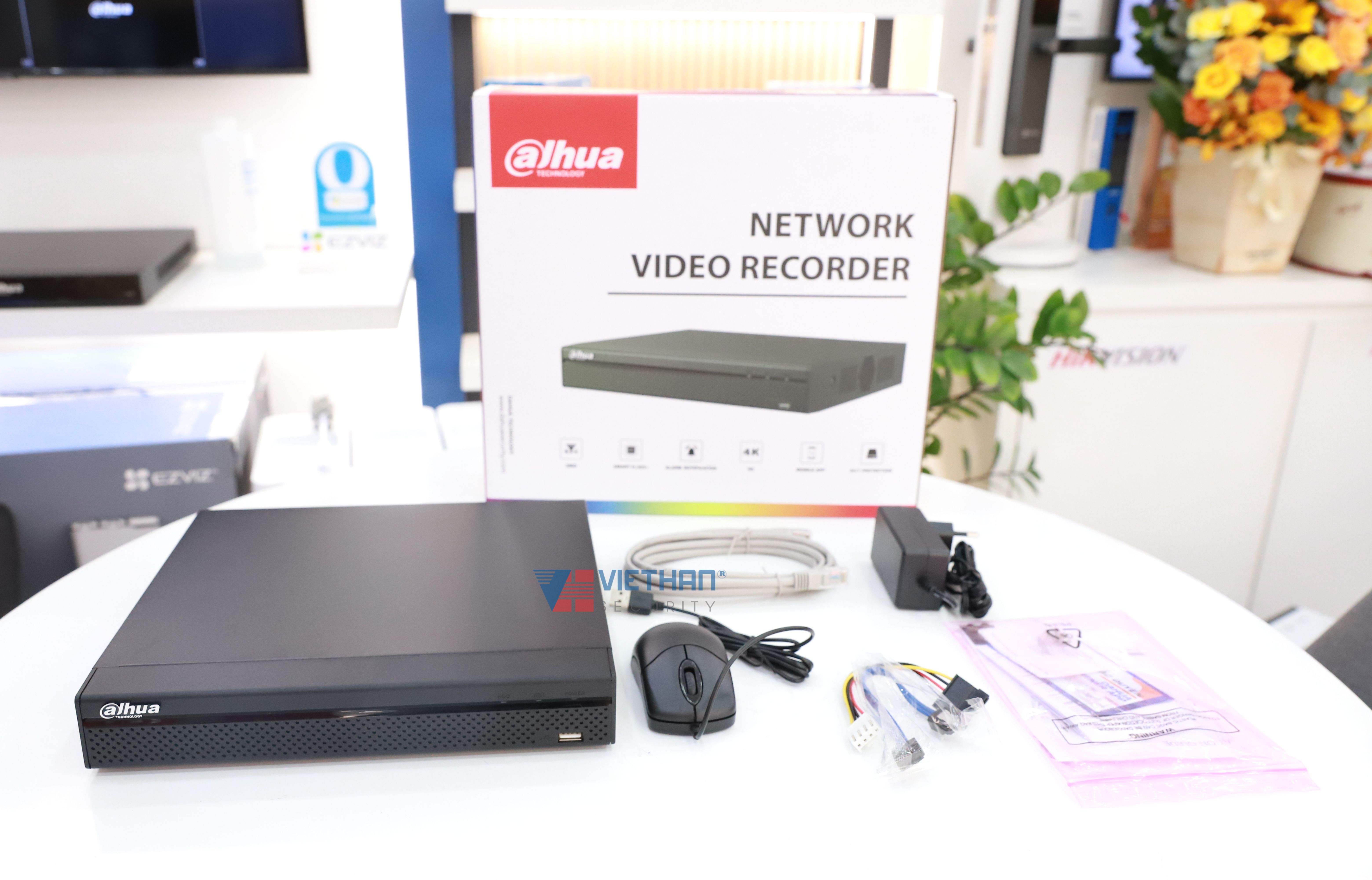 Đầu ghi hình camera IP 16 kênh 12MP DAHUA DHI-NVR2116HS-4KS3, băng thông đầu vào 144Mbps, phát hiện chuyển động. 