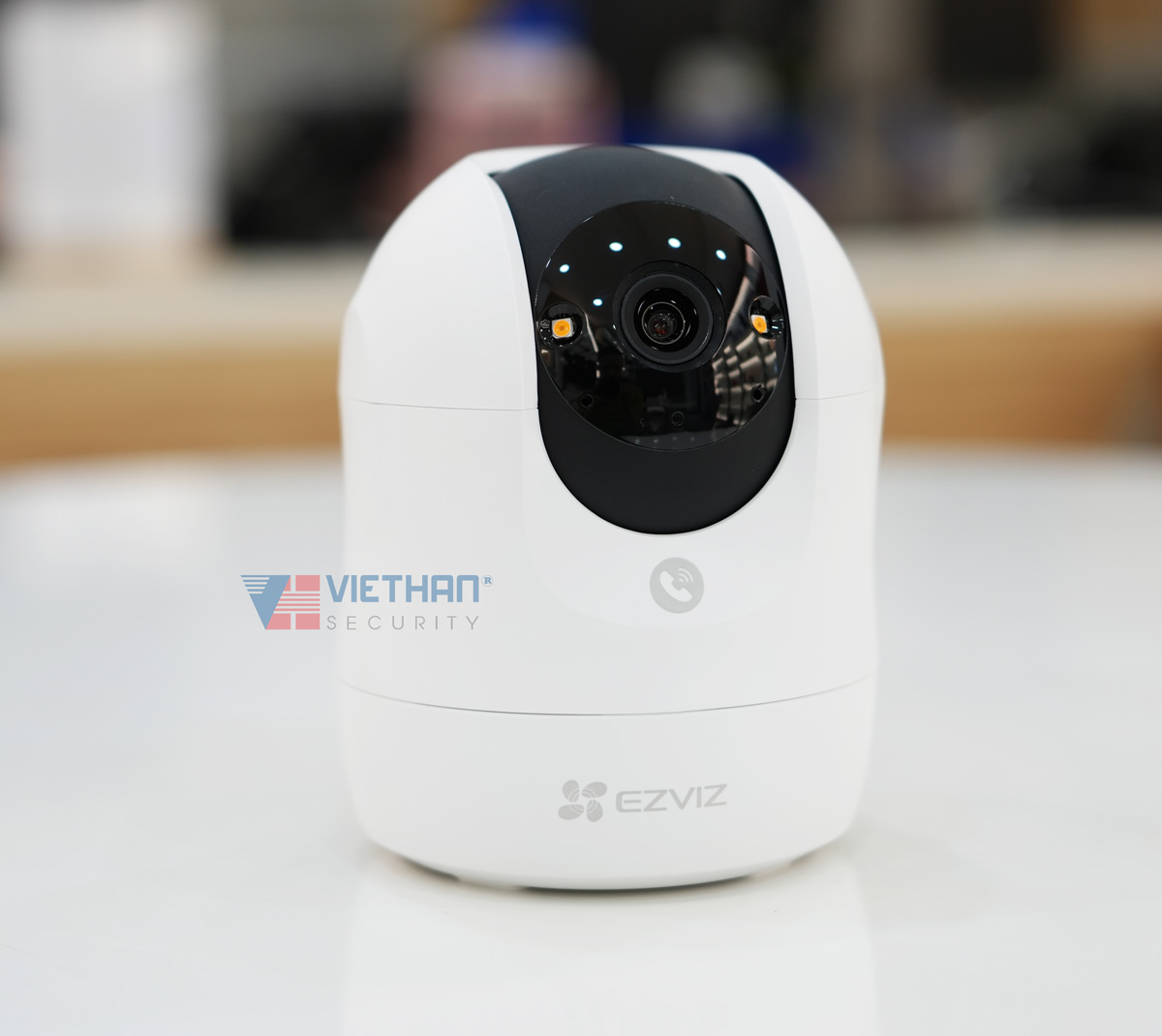 Camera thông minh trong nhà Ezviz C6N G1 4K 8MP Xoay 360 độ, Hỗ trợ đàm thoại 2 chiều 