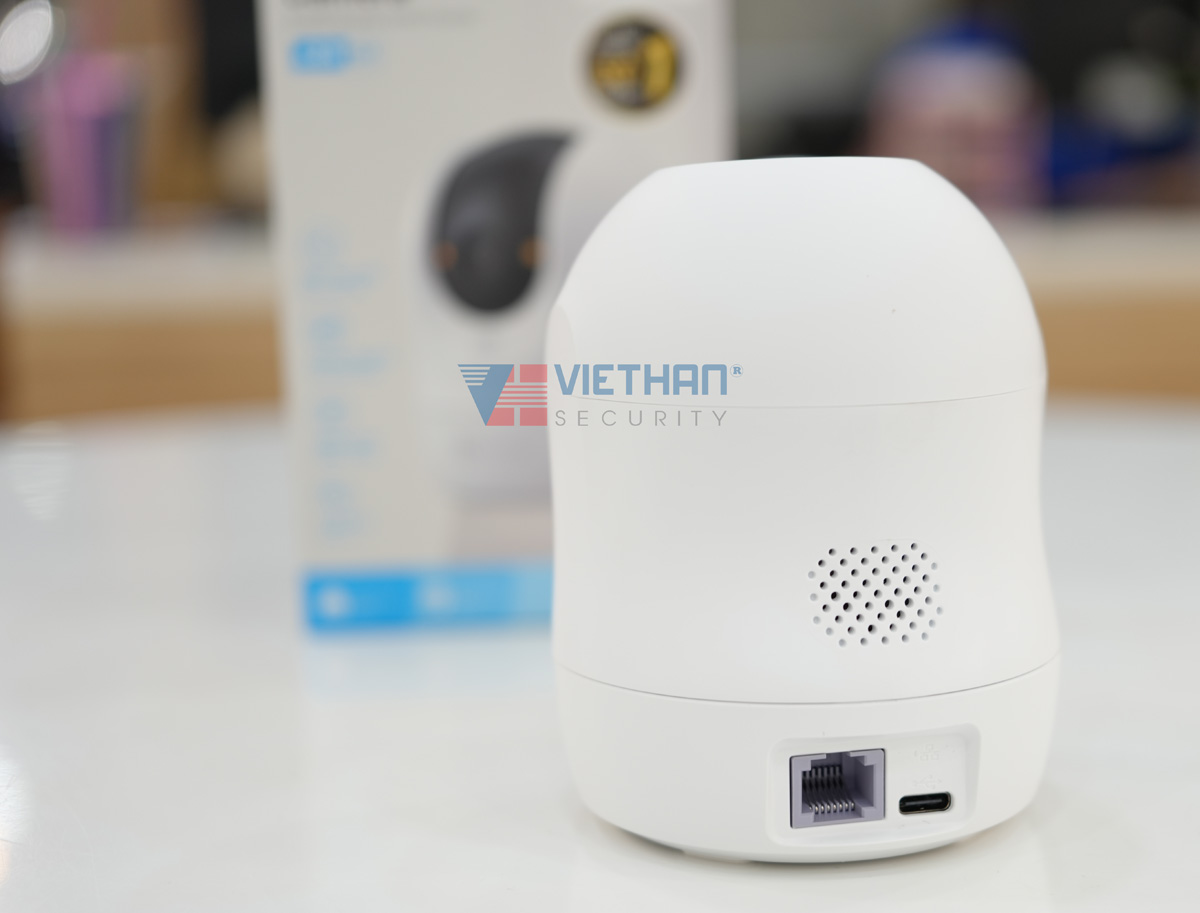 Camera thông minh trong nhà Ezviz C6N G1 4K 8MP Xoay 360 độ, Hỗ trợ đàm thoại 2 chiều 