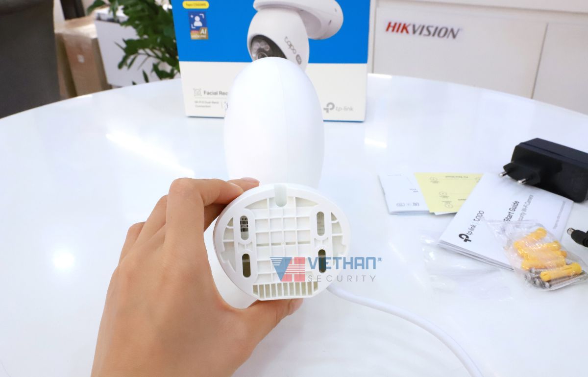 Camera Wi-Fi An ninh 4K Quay quét ngoài trời Tapo C560WS Theo dõi 360 độ, Phát hiện con người, thú cưng, phương tiện