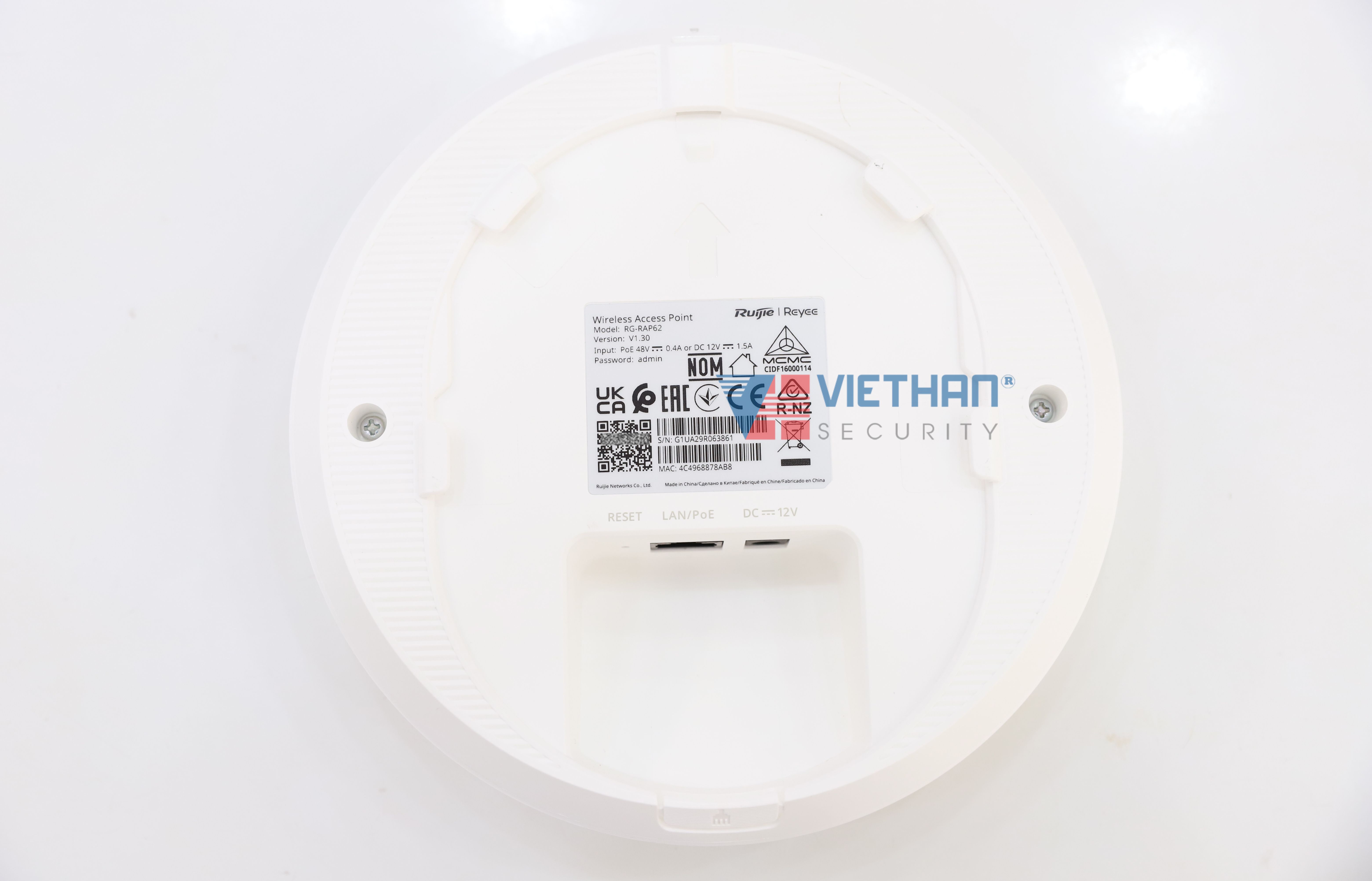 Bộ Phát WiFi 6 ốp trần/gắn tường Ruijie RG-RAP62 Tốc độ 1774 Mbps, 1 cổng 10/100/1000M Ethernet LAN, Hỗ Trợ +100 người dùng đồng thời