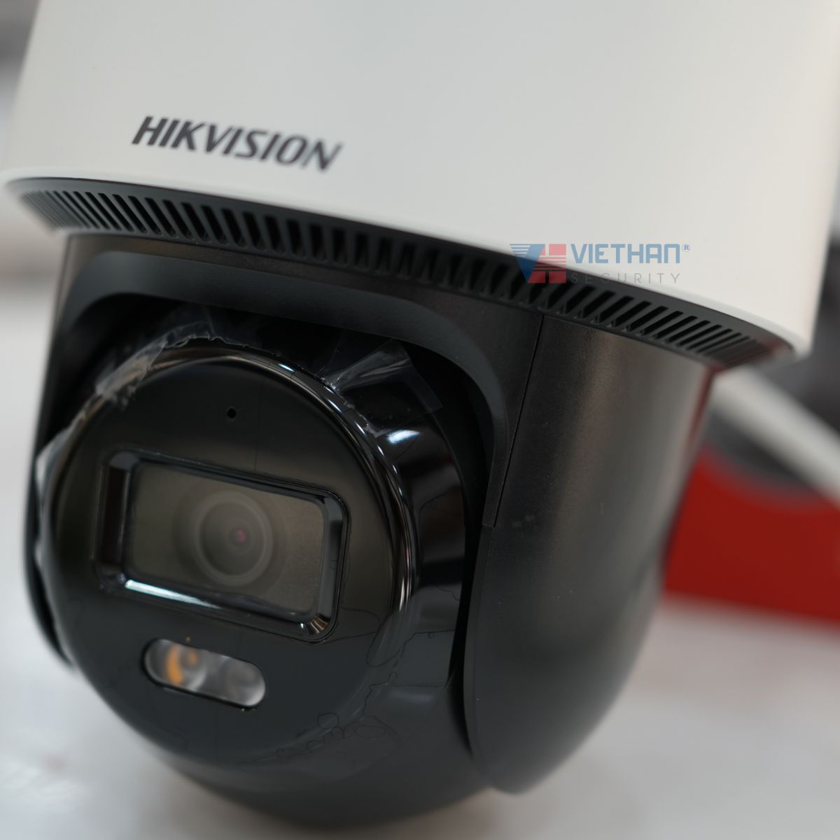 Camera IP Hikvision DS-2DE2C400MWG-4G 4MP Xoay 360 độ, Phát hiện người và phương tiện