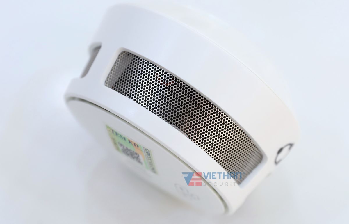 Đầu báo khói liên kết không dây Dahua Wisualarm DHI-HY-SA40A-R4 Cảm biến quang phổ kép, Kết nối 24 thiết bị, Điều khiển từ xa