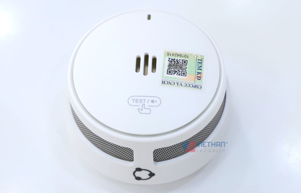 Đầu báo khói liên kết không dây Dahua Wisualarm DHI-HY-SA40A-R4 Cảm biến quang phổ kép, Kết nối 24 thiết bị, Điều khiển từ xa