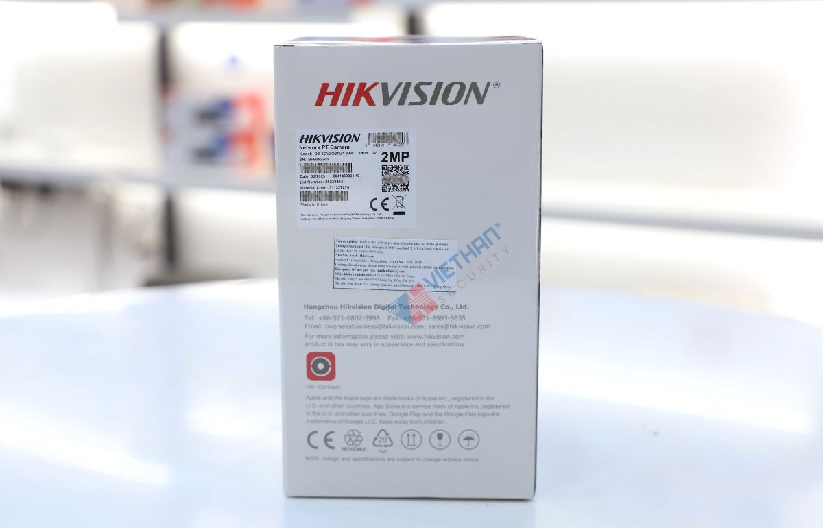 Camera Wifi 2MP Hikvision DS-2CV2Q21G1-IDW Xoay 360 độ, Phát hiện con người, Tích hợp loa & mic