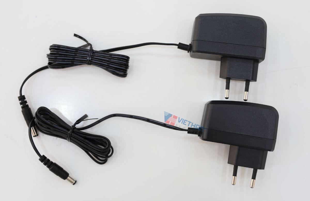 Bộ phát sóng không dây Hikvision DS-3WF1000-EI-2N Tốc độ 300 Mbps, Chuẩn Wi-Fi 802.11n, Truyền mạng tới 1km