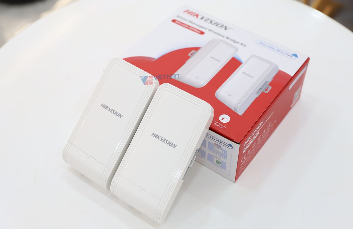 Bộ phát sóng không dây Hikvision DS-3WF1000-EI-2N Tốc độ 300 Mbps, Chuẩn Wi-Fi 802.11n, Truyền mạng tới 1km