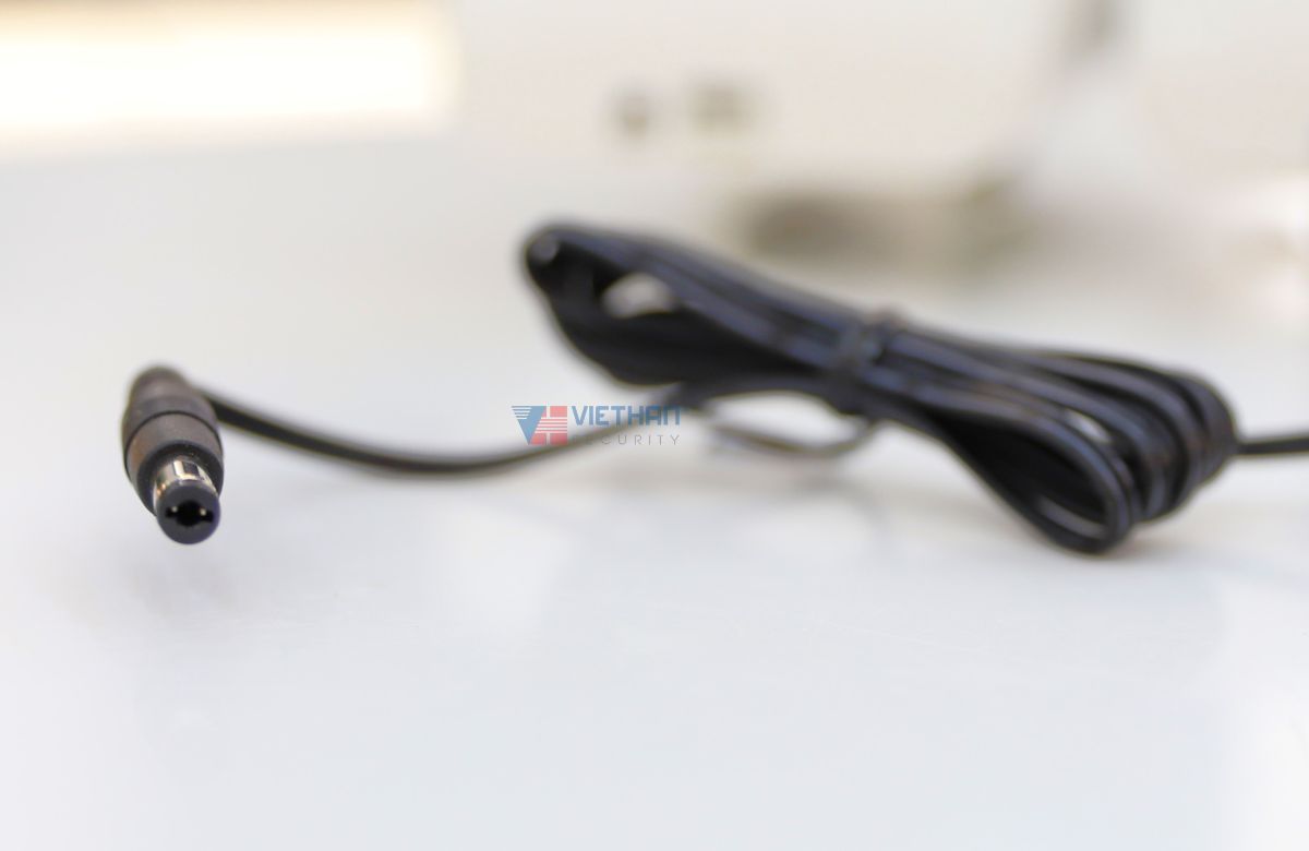 Bộ phát sóng không dây Hikvision DS-3WF1000-EI-2N Tốc độ 300 Mbps, Chuẩn Wi-Fi 802.11n, Truyền mạng tới 1km