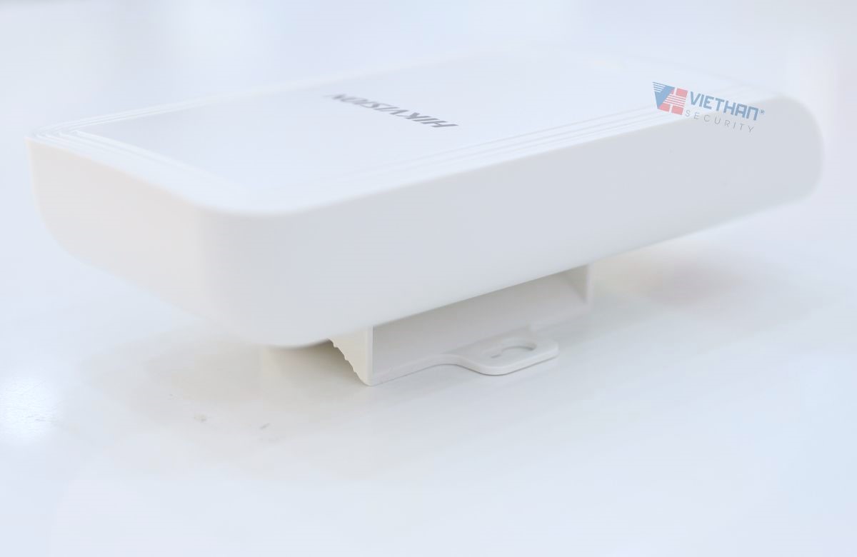 Bộ bắn sóng wifi 3km cho camera ngoài trời Hikvision DS-3WF3000-EI-5AC/P 5Ghz 867Mbps, Cắm và chạy