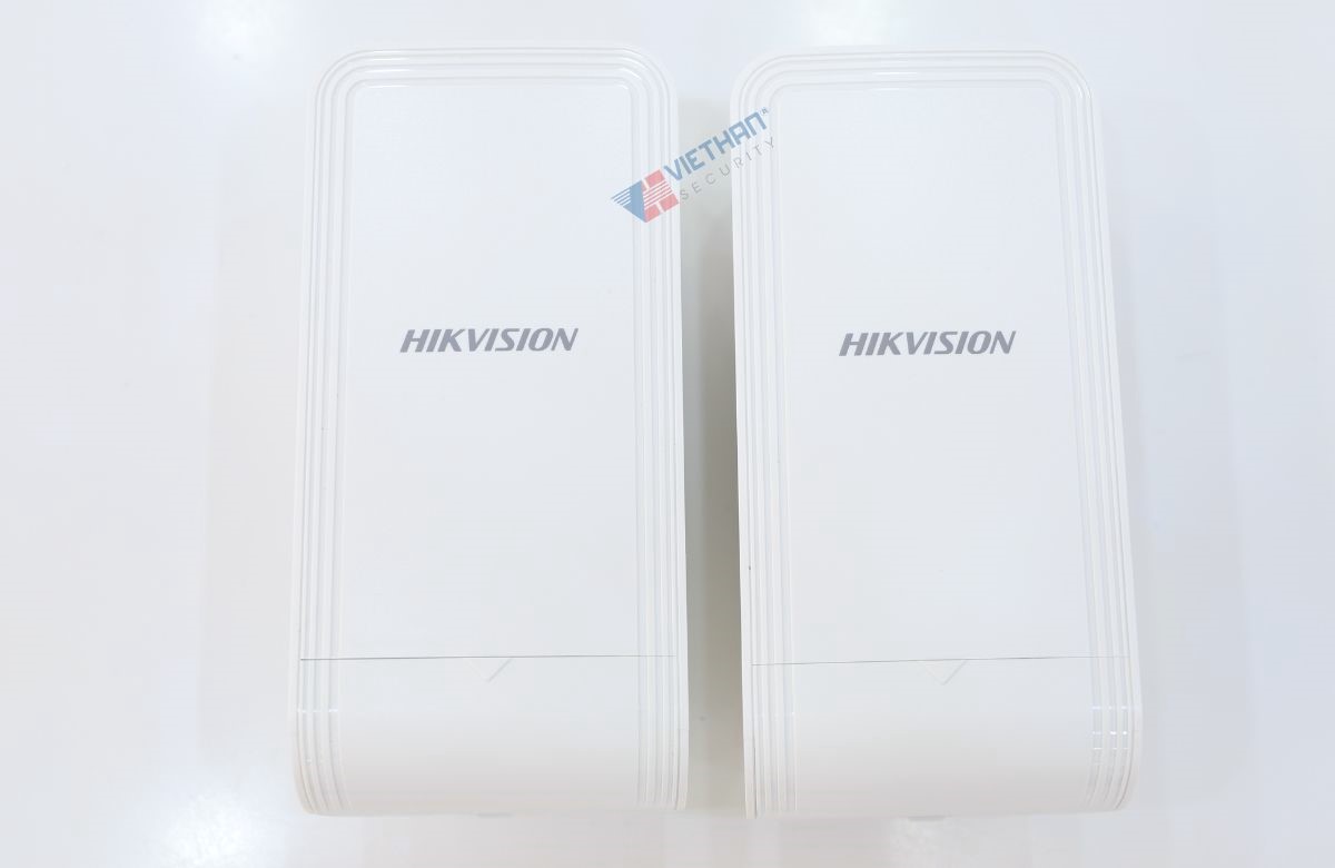 Bộ bắn sóng wifi 3km cho camera ngoài trời Hikvision DS-3WF3000-EI-5AC/P 5Ghz 867Mbps, Cắm và chạy