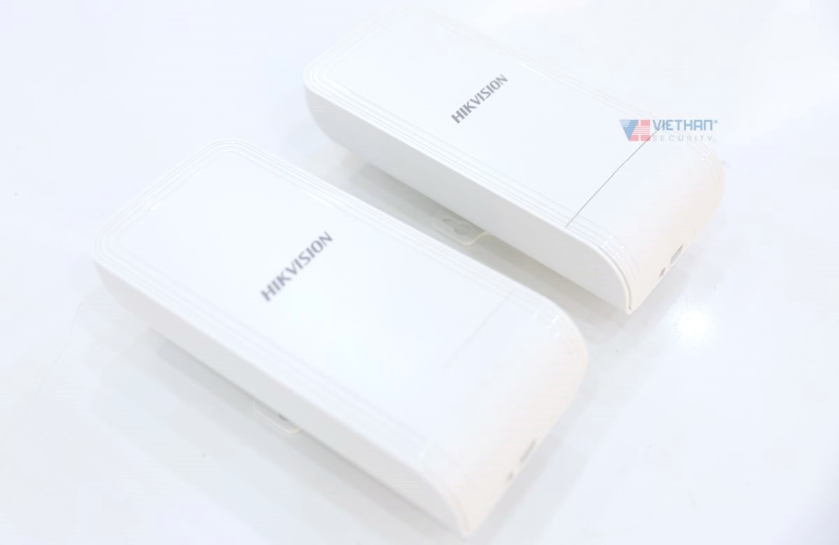 Bộ bắn sóng wifi 3km cho camera ngoài trời Hikvision DS-3WF3000-EI-5AC/P 5Ghz 867Mbps, Cắm và chạy