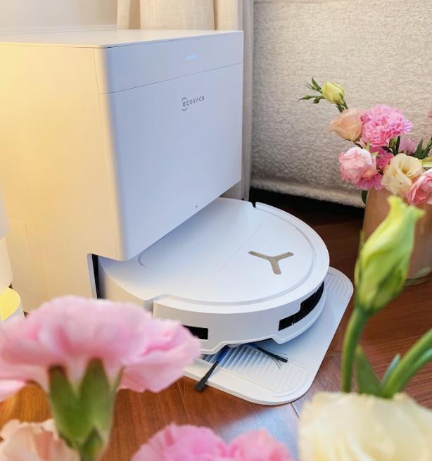Robot dọn dẹp tự động Ecovacs T50 PRO OMNI (Auto Water) tự động cấp xả nước, lực hút 15.000pa