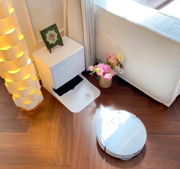 Robot dọn dẹp tự động Ecovacs T50 PRO OMNI (Auto Water) tự động cấp xả nước, lực hút 15.000pa