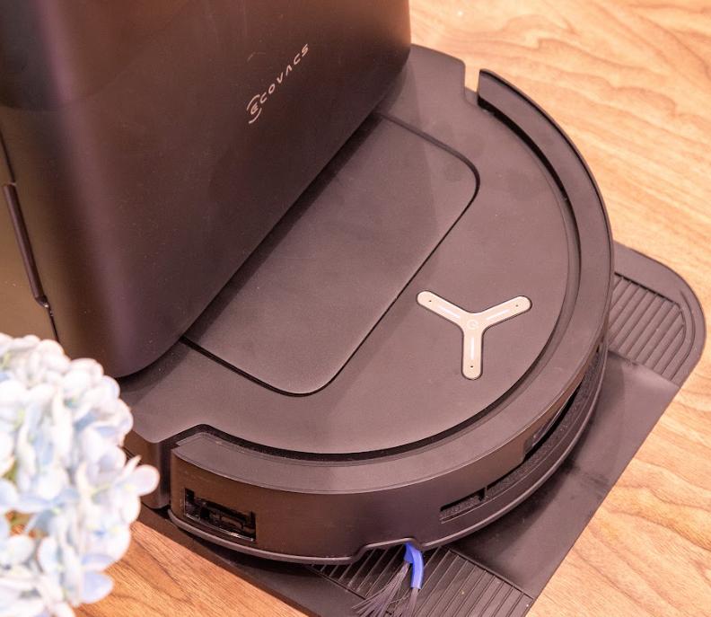 Robot lau nhà tự động Ecovacs Deebot T80 Omni Lực hút 18.000Pa, Chống rối tóc