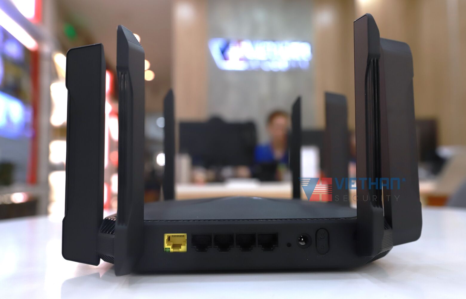 Bộ định tuyến Wi-Fi 6 Mesh RG-EW6000GX 6000M có cổng 2,5G, Kết nối 384 thiết bị