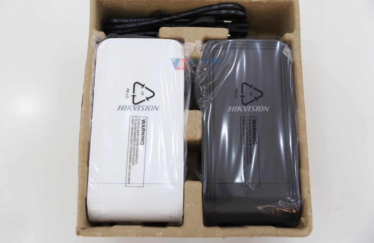 Bộ bắn điểm wifi ngoài trời 500m Hikvision DS-3WF0EC-5ACT(B) 5Ghz, 867Mb