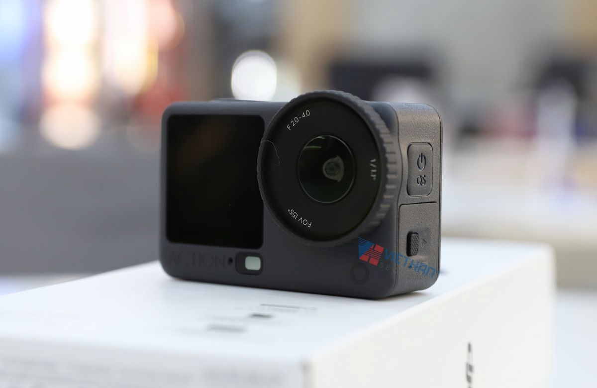 DJI Osmo Action 6 Cam quay siêu nét 4K, chống nước 20M (Adventure combo)