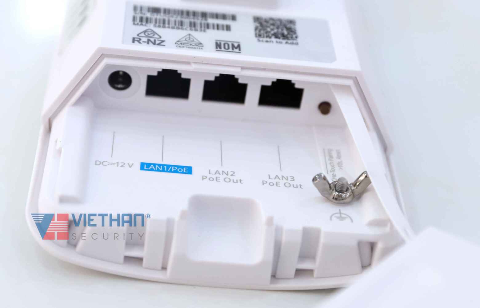 Bộ thu phát sóng wifi 3km Ruijie RG-EST330F-P  Tốc độ 867Mbps, 2 Cổng PoE Out