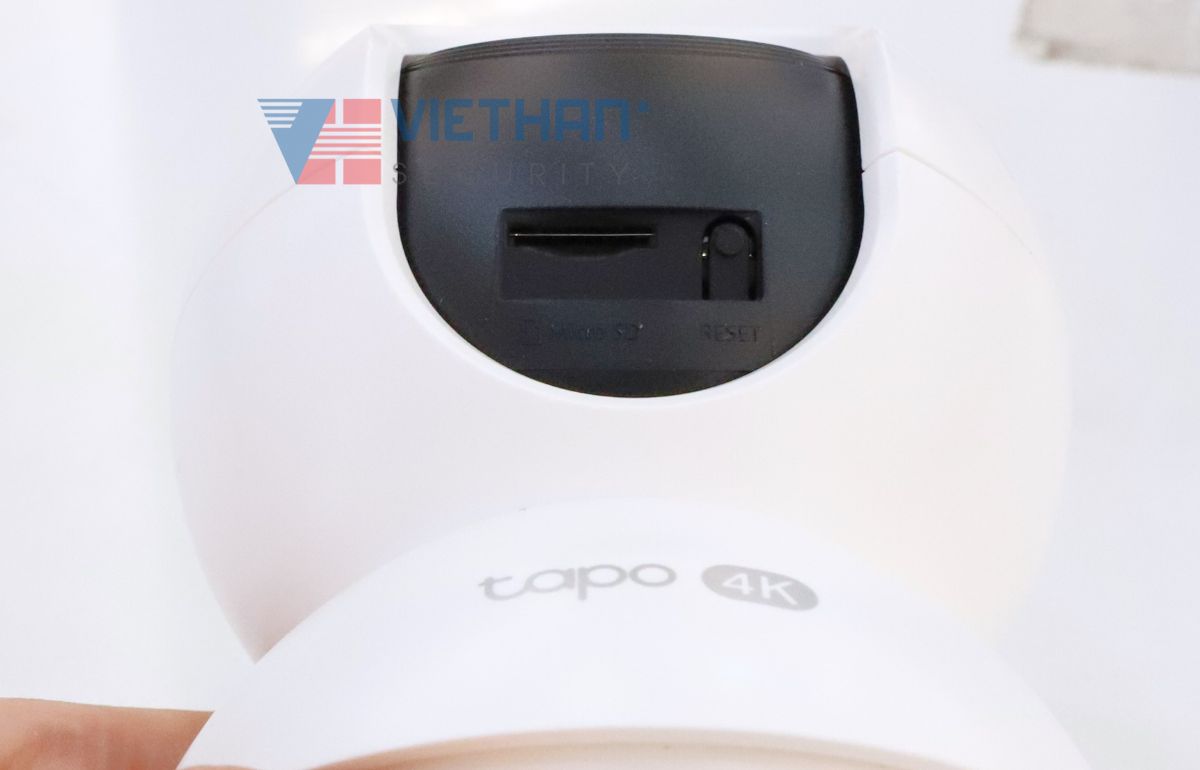 Camera Wi-Fi Tapo C250 4K 8MP, Xoay 360 độ, Phát hiện người, xe, tiếng trẻ em khóc, Âm thanh 2 chiều, Hỗ trợ thẻ nhớ up to 512GB