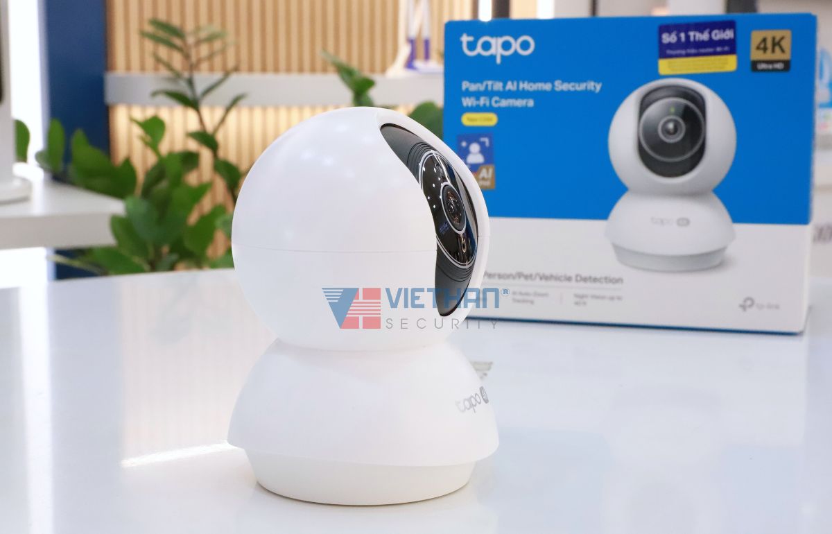 Camera Wi-Fi Tapo C250 4K 8MP, Xoay 360 độ, Phát hiện người, xe, tiếng trẻ em khóc, Âm thanh 2 chiều, Hỗ trợ thẻ nhớ up to 512GB