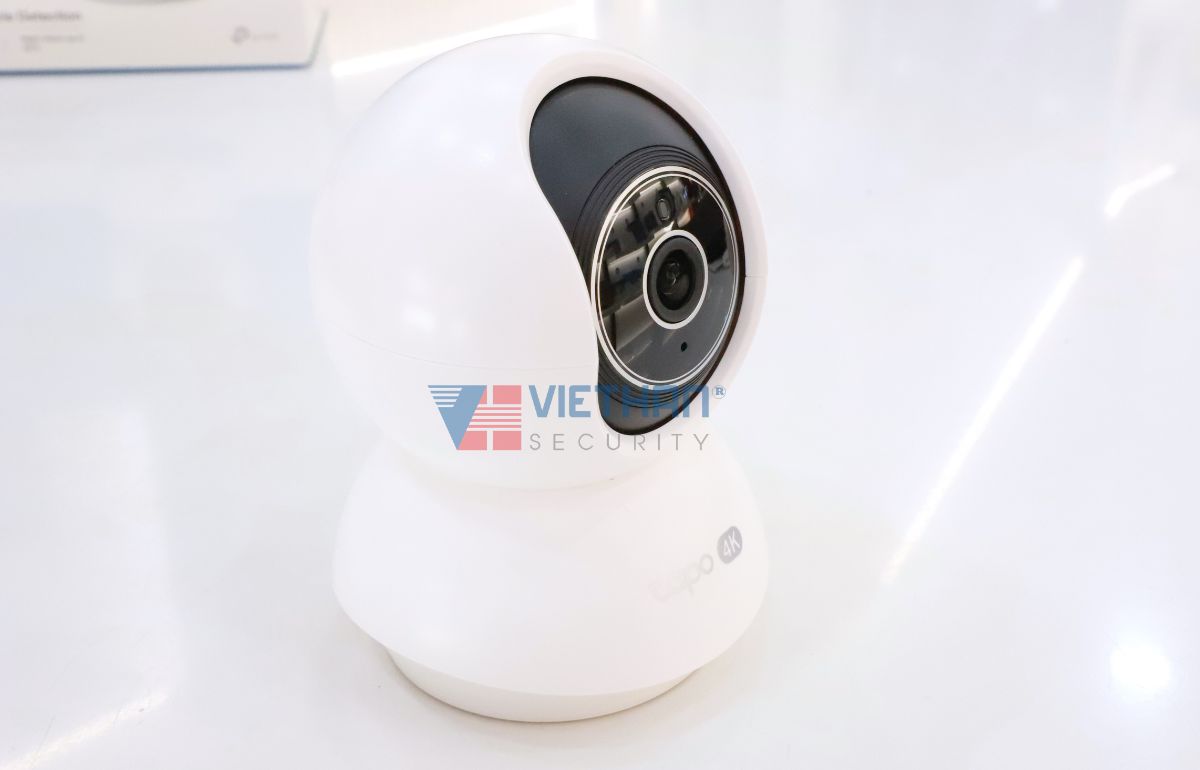 Camera Wi-Fi Tapo C250 4K 8MP, Xoay 360 độ, Phát hiện người, xe, tiếng trẻ em khóc, Âm thanh 2 chiều, Hỗ trợ thẻ nhớ up to 512GB