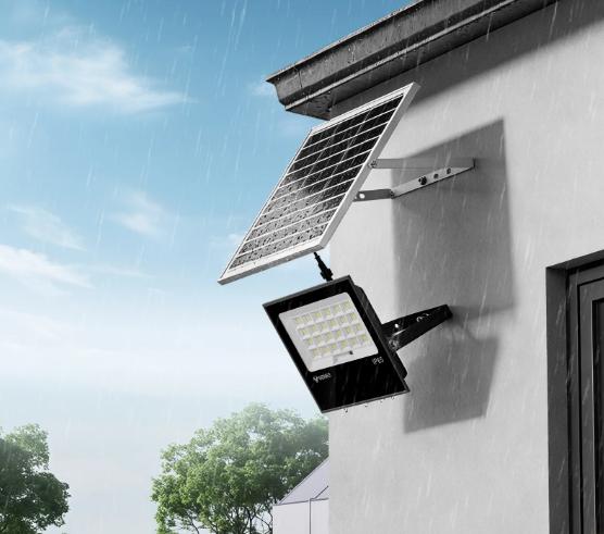 Đèn pha năng Năng Lượng Mặt Trời Goneo GN-C400B-AJ 18W Độ sáng 2500lm, Pin 25Ah, Vỏ kháng UV, CHiếu sáng ≥ 24h, Chống nước IP65
