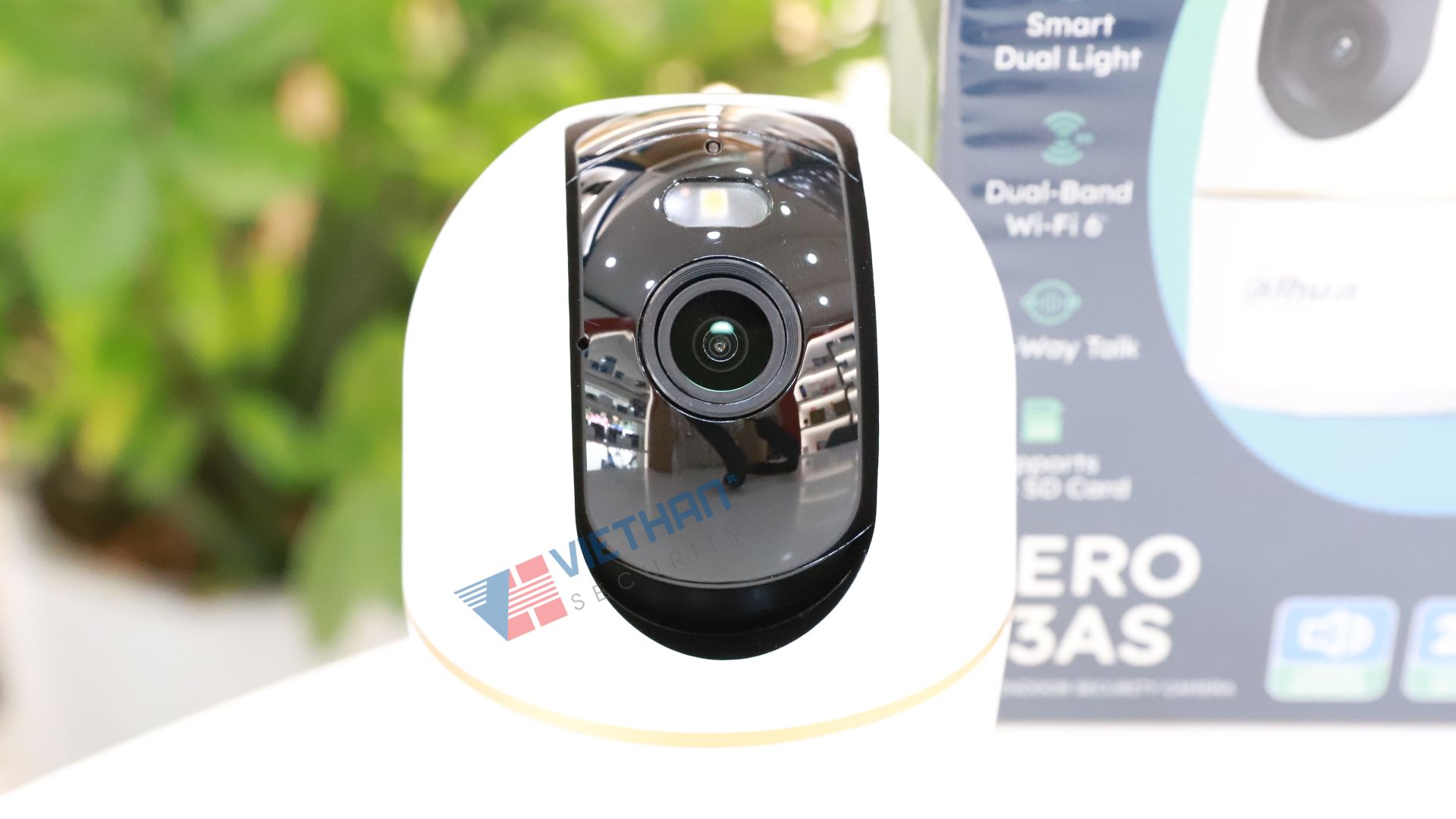 Camera Wi-Fi 360° Dahua Hero DH-H3AS 3MP Wi-Fi 6 Băng Tần Kép, Đàm Thoại 2 Chiều, Phát Hiện Người & Thú Cưng, Báo Động Đèn & Còi