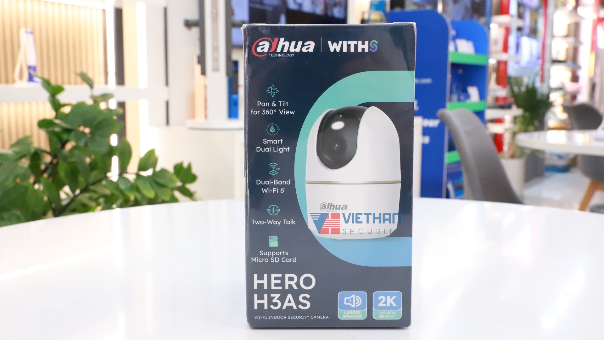 Camera Wi-Fi 360° Dahua Hero DH-H3AS 3MP Wi-Fi 6 Băng Tần Kép, Đàm Thoại 2 Chiều, Phát Hiện Người & Thú Cưng, Báo Động Đèn & Còi