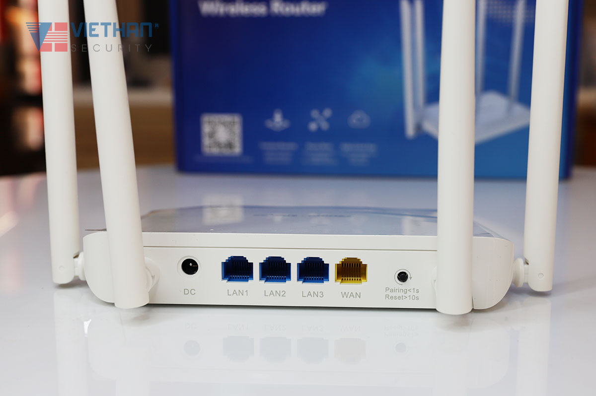 Bộ phát wifi gia đình Ruijie Reyee RG-EW1200 3 cổng LAN, tốc độ 1167Mbps, 2 băng tần 2.4GHz và 5GHz