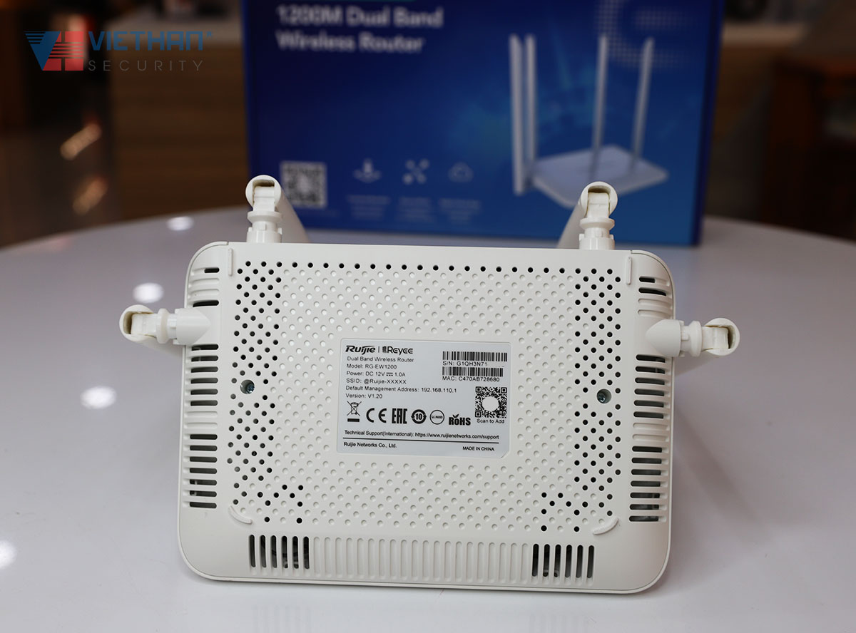 Bộ phát wifi gia đình Ruijie Reyee RG-EW1200 3 cổng LAN, tốc độ 1167Mbps, 2 băng tần 2.4GHz và 5GHz