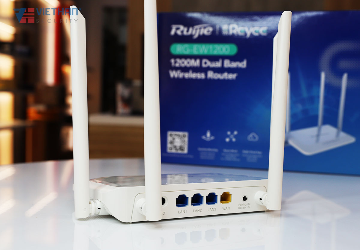 Bộ phát wifi gia đình RUIJIE RG-EW1200 3 cổng LAN, tốc độ 1167Mbps, 2 băng tần 2.4GHz và 5GHz