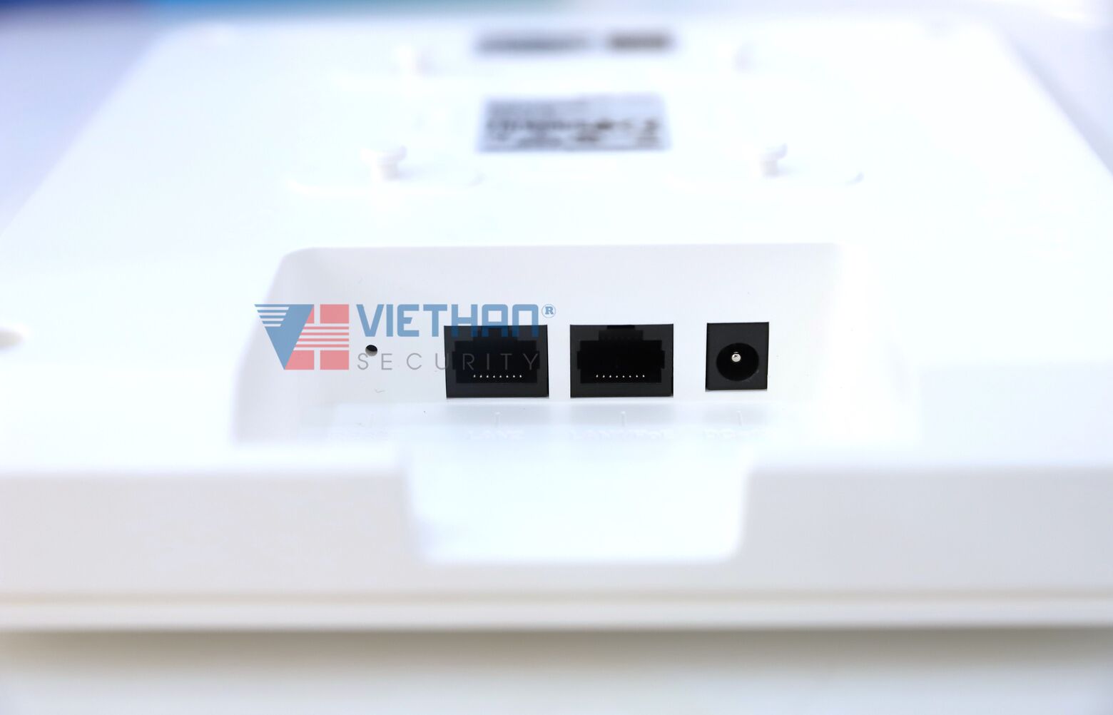 Thiết bị phát wifi ốp trần 2 băng tần RUIJIE RG-RAP2260(G) tốc độ 1775Mbps, truy cập đồng thời đề xuất 100+