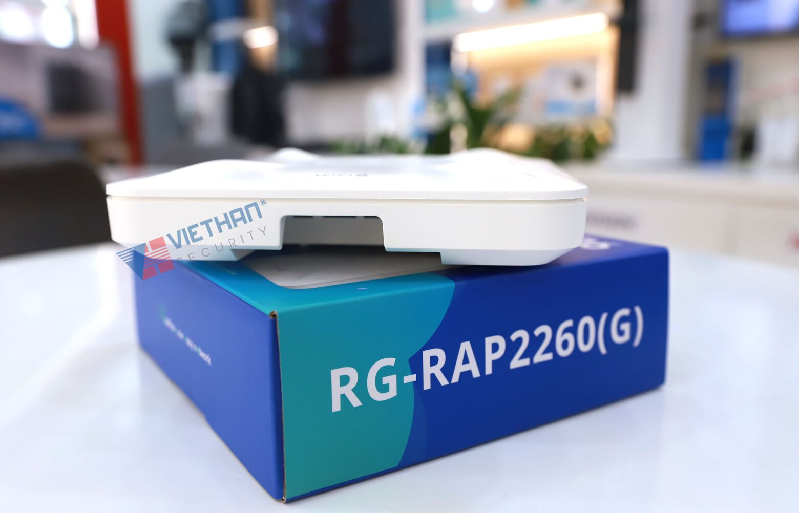 Thiết bị phát wifi ốp trần 2 băng tần RUIJIE RG-RAP2260(G) tốc độ 1775Mbps, truy cập đồng thời đề xuất 100+