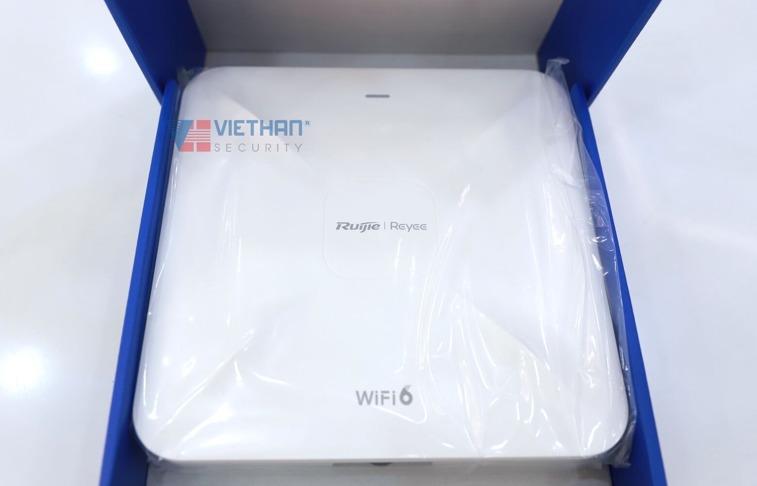 Thiết bị phát wifi ốp trần 2 băng tần RUIJIE RG-RAP2260(G) tốc độ 1775Mbps, truy cập đồng thời đề xuất 100+