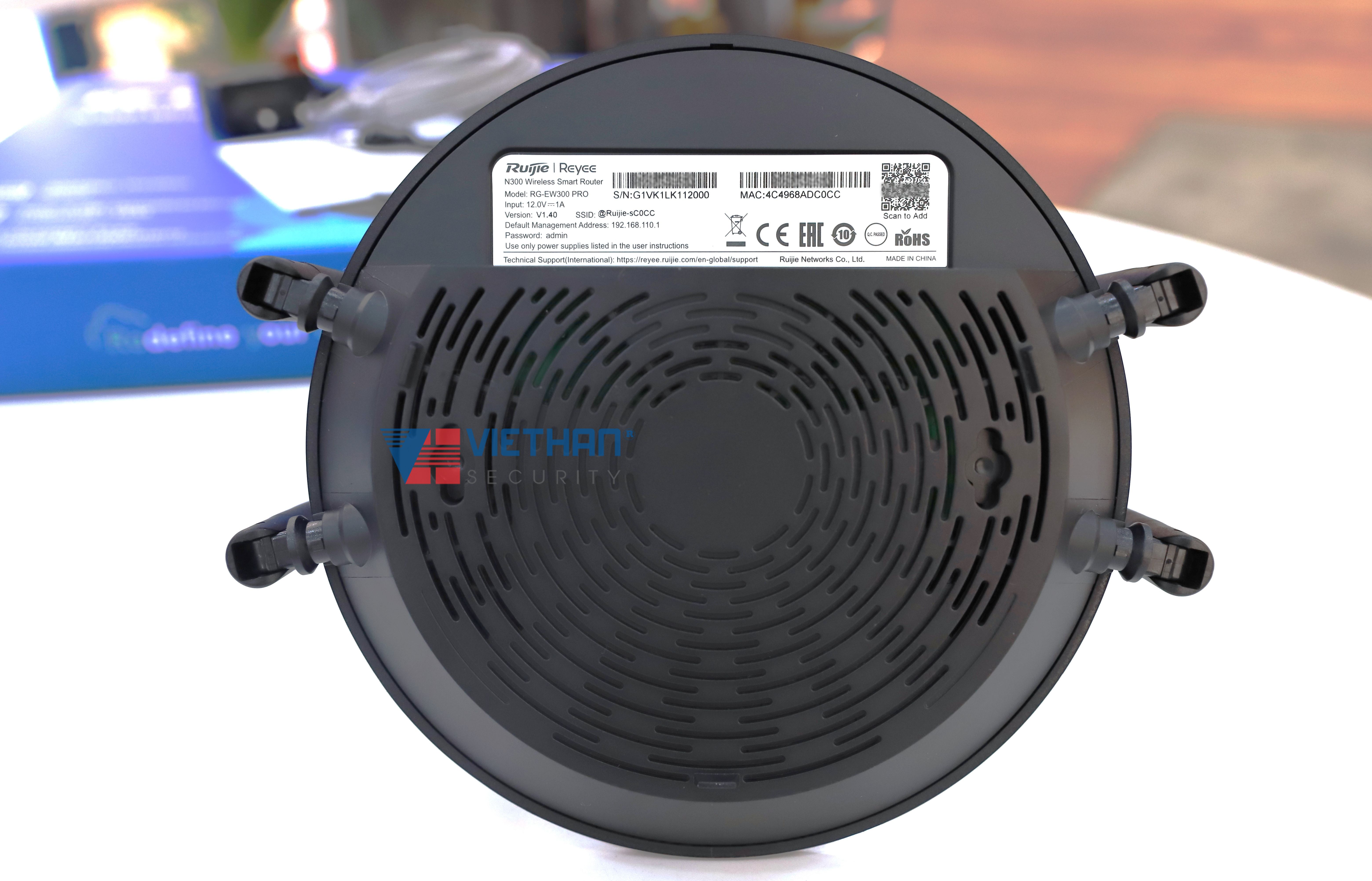 Thiết bị phát wifi Ruijie Reyee RG-EW300 PRO, 300Mbps, băng tần 2.4GHz, phù hợp cá nhân, gia đình
