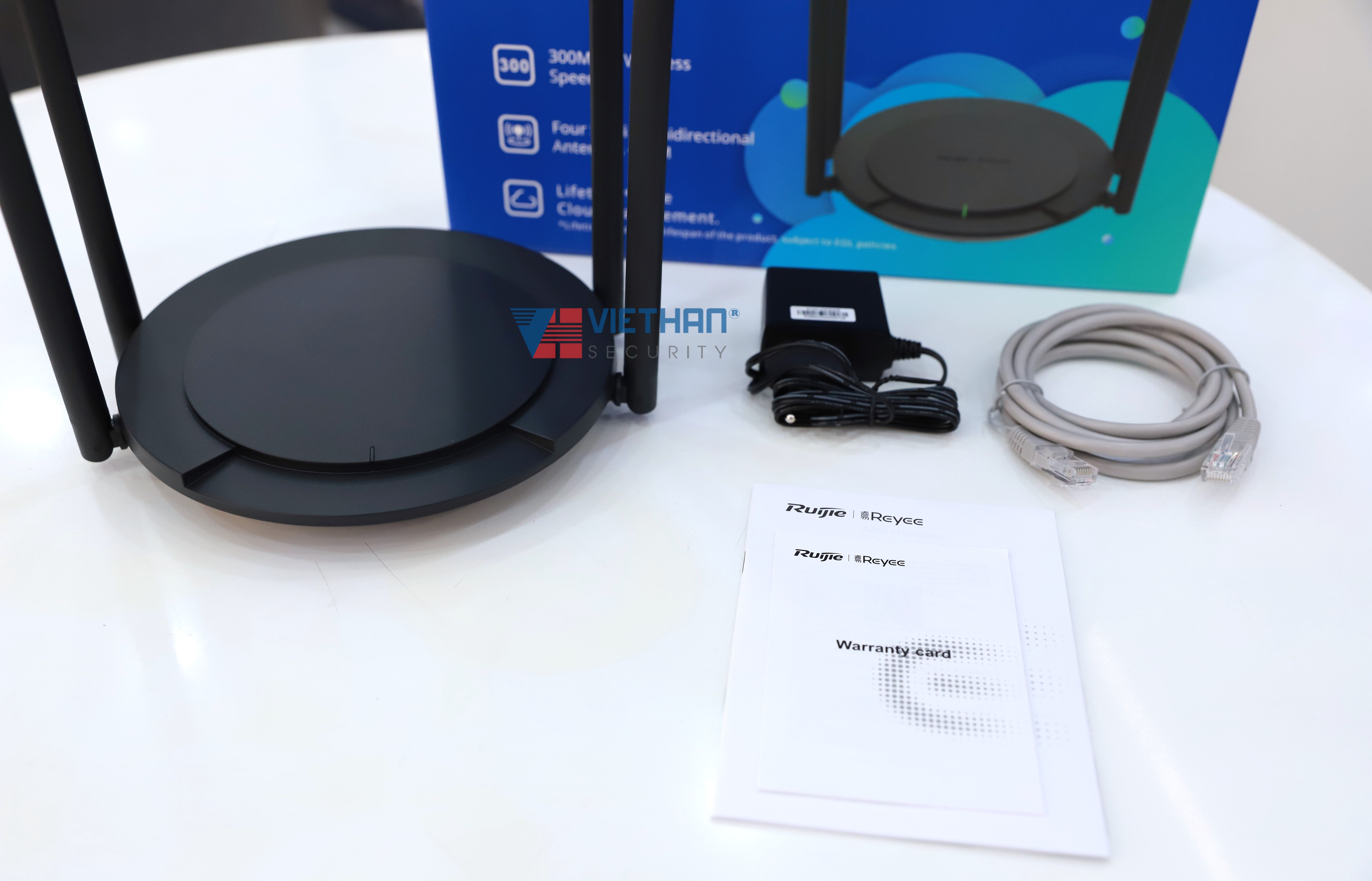 Thiết bị phát wifi Ruijie Reyee RG-EW300 PRO, 300Mbps, băng tần 2.4GHz, phù hợp cá nhân, gia đình