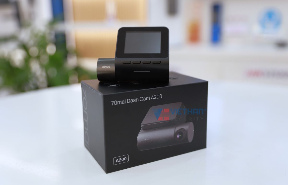 Camera hành trình 70mai A200 (bản trước) 2MP, 1080P, góc hình 130 độ, màn hình 2inch