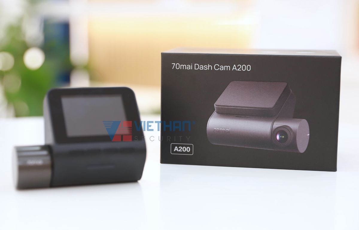 Camera hành trình 70mai A200 (bản trước) 2MP, 1080P, góc hình 130 độ, màn hình 2inch