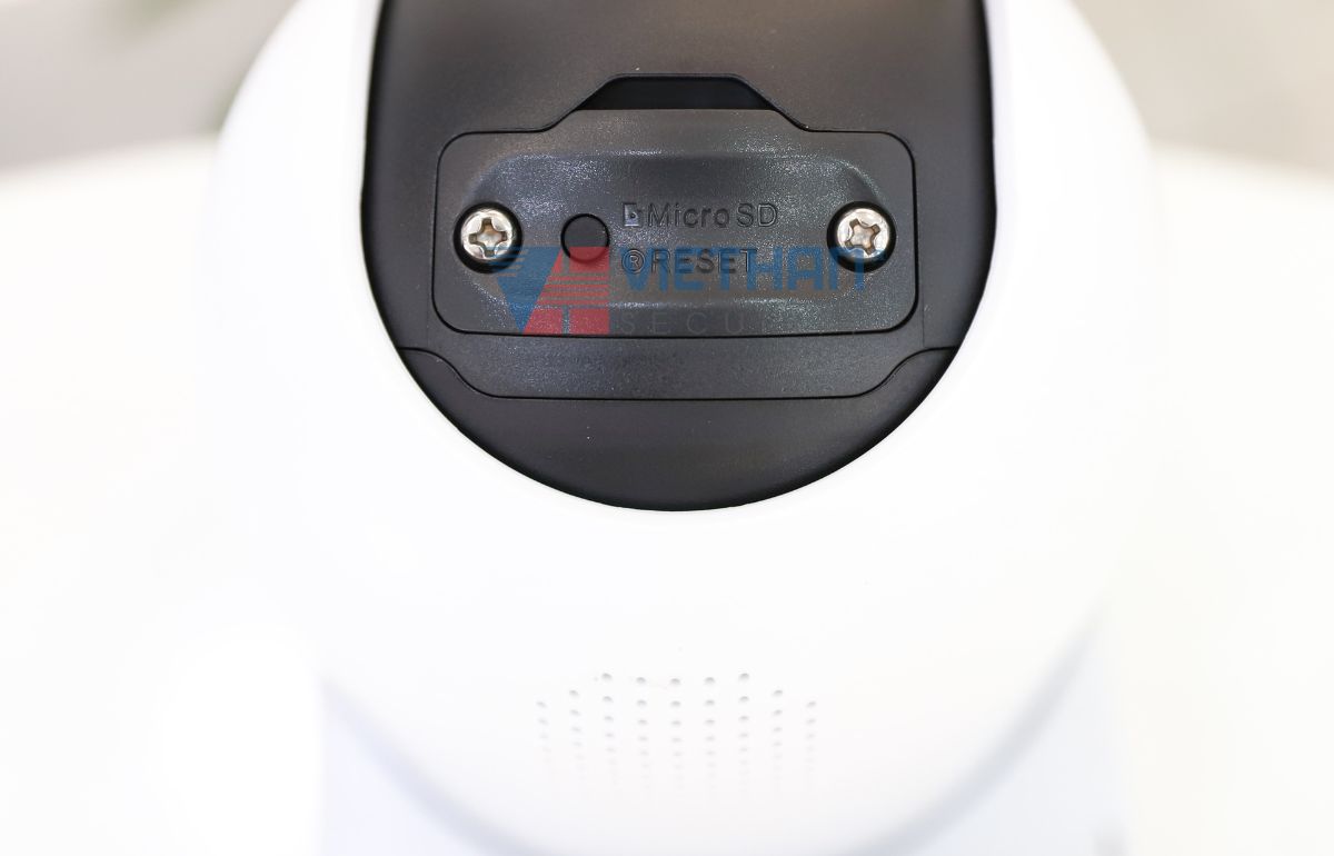 Camera wifi dùng sim 4G Ezviz H8c 4G 2K hồng ngoại 30m, phát hiện chuyển động, đàm thoại 2 chiều