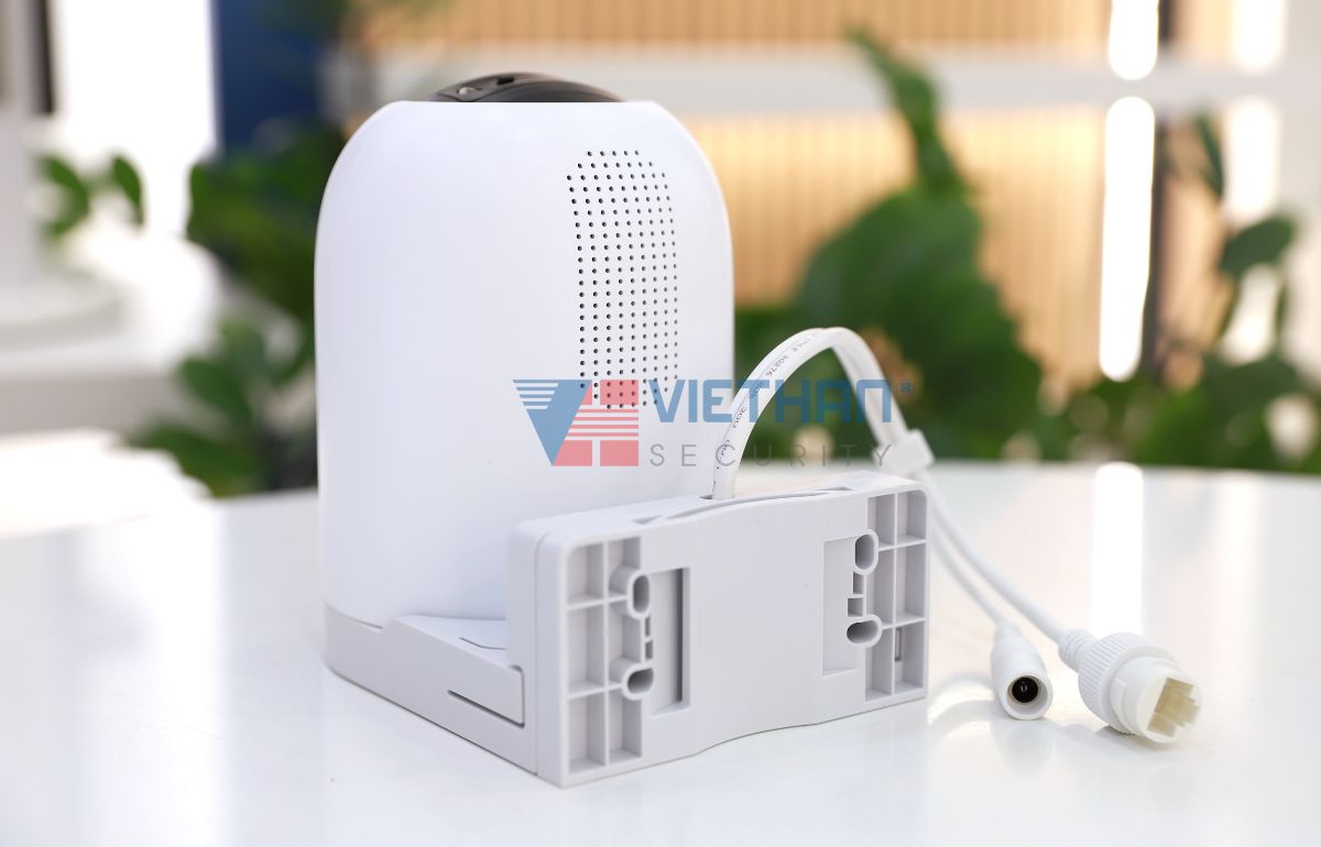 Camera wifi dùng sim 4G Ezviz H8c 4G 2K hồng ngoại 30m, phát hiện chuyển động, đàm thoại 2 chiều